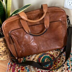 Wilsons Leather Brown Leather Messager Bag